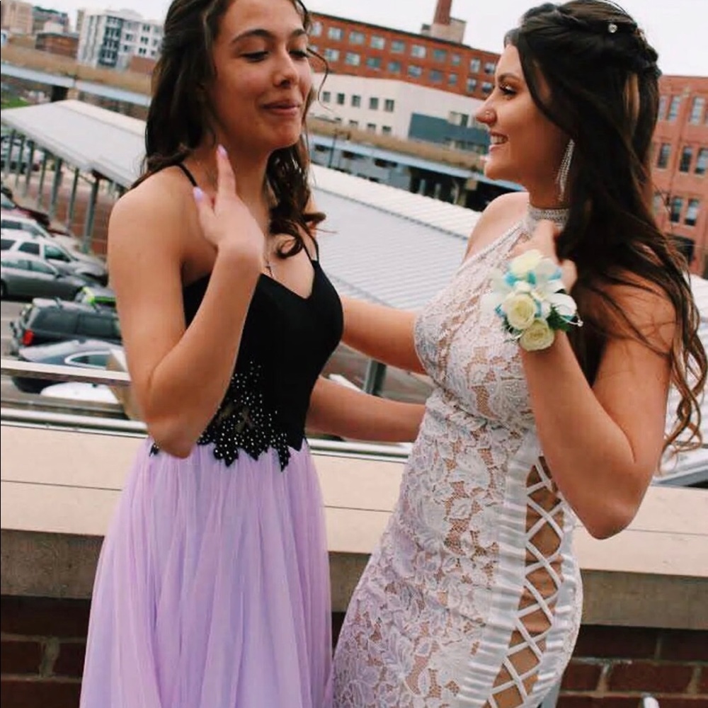 White lace prom dress
